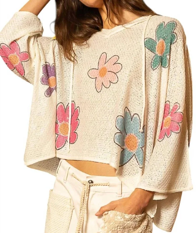 Elegant Design Flower Print Hoddie Top In Ivory