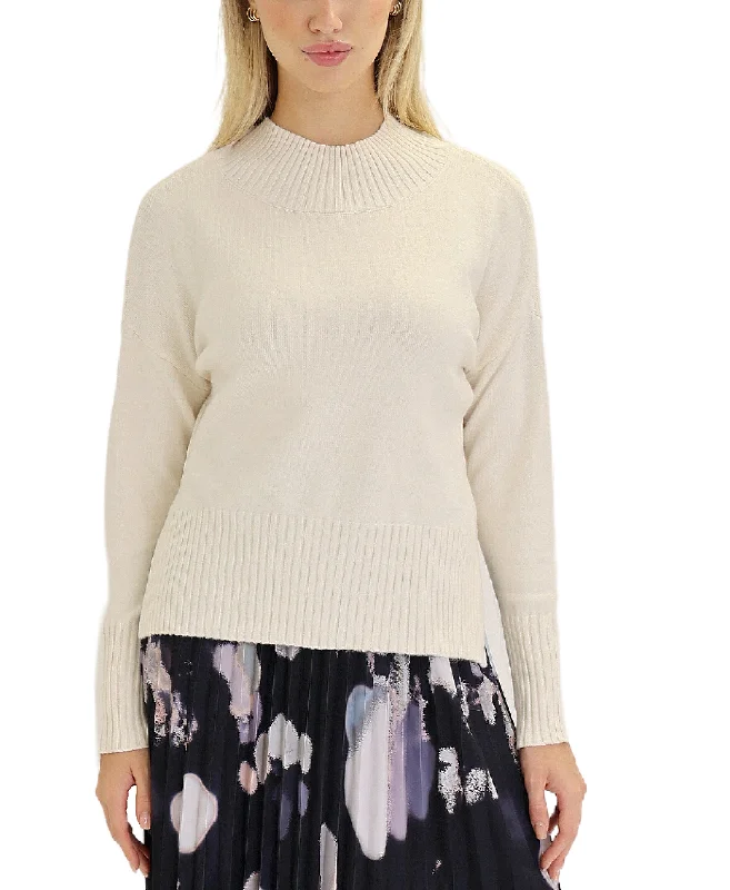 Soft Fabric Looks Solid Sweater