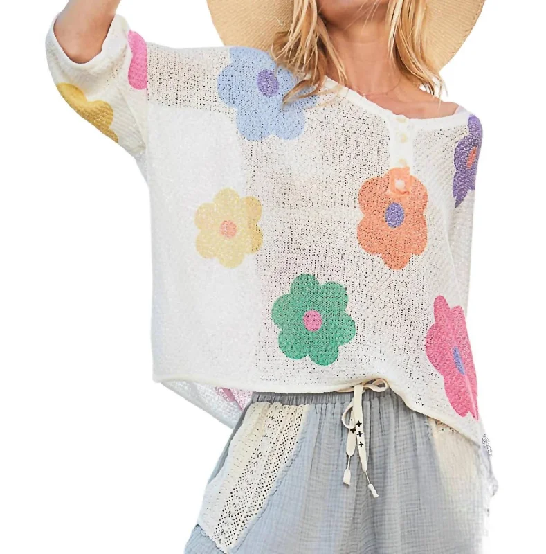 Feminine Charm Flower Print With Buttons In Ivory