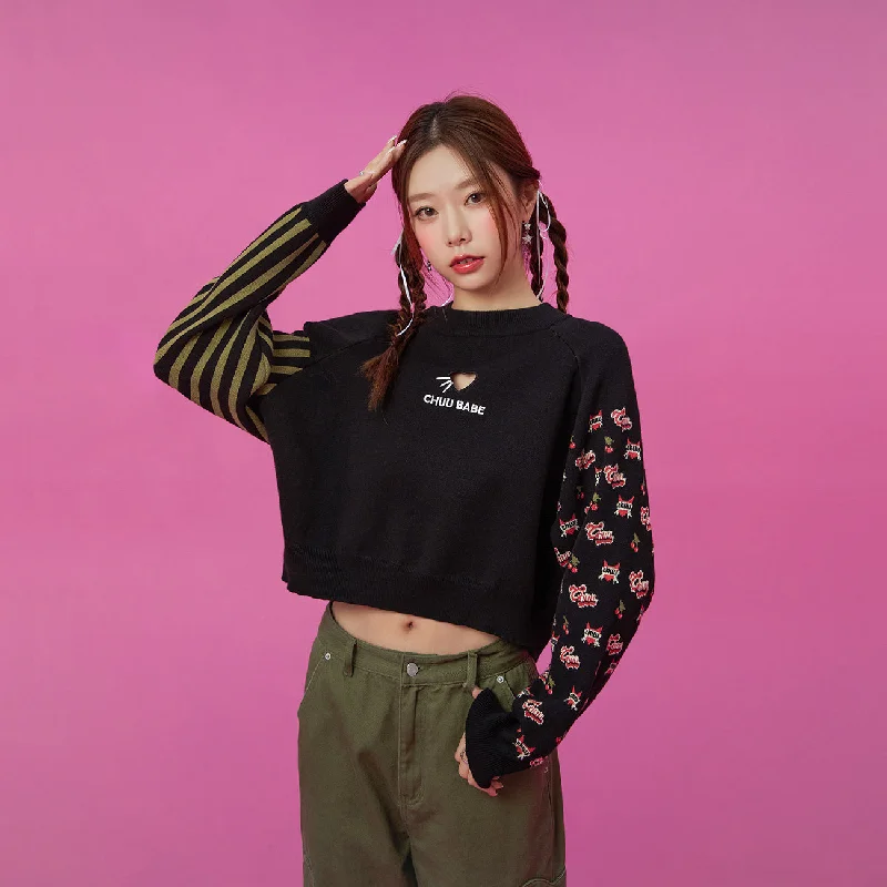 Urban Chic Heart Cutout Two Patterns Knit Sweater