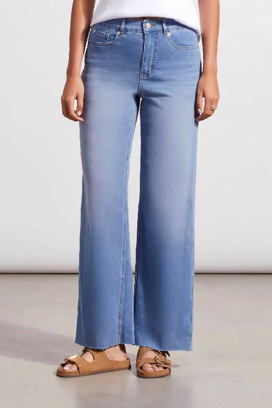 Free And Comfortable Brooke High Rise Wide Leg Jean In Sky Blue