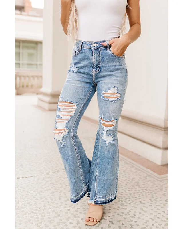 Sporty Elegance Azura Exchange Light Wash Distressed Flare Jeans - 16 US