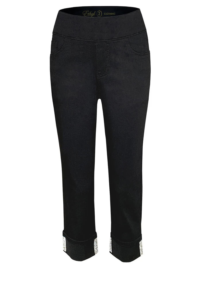 Elegant Wear Ethyl Roll And Go Capri - Harmonics