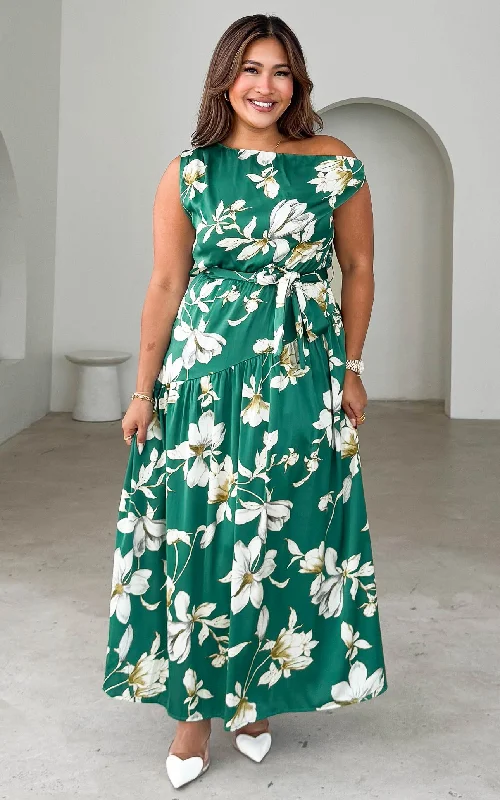 Versatile Comfort Kassidy Maxi Dress - Green Floral