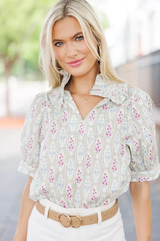 Comfy Chic Wear Taking Shape Taupe Medallion Blouse