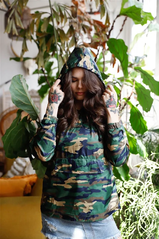 Creative Prints Olive Camo Lightweight Hooded Anorak Jacket /2-2-2