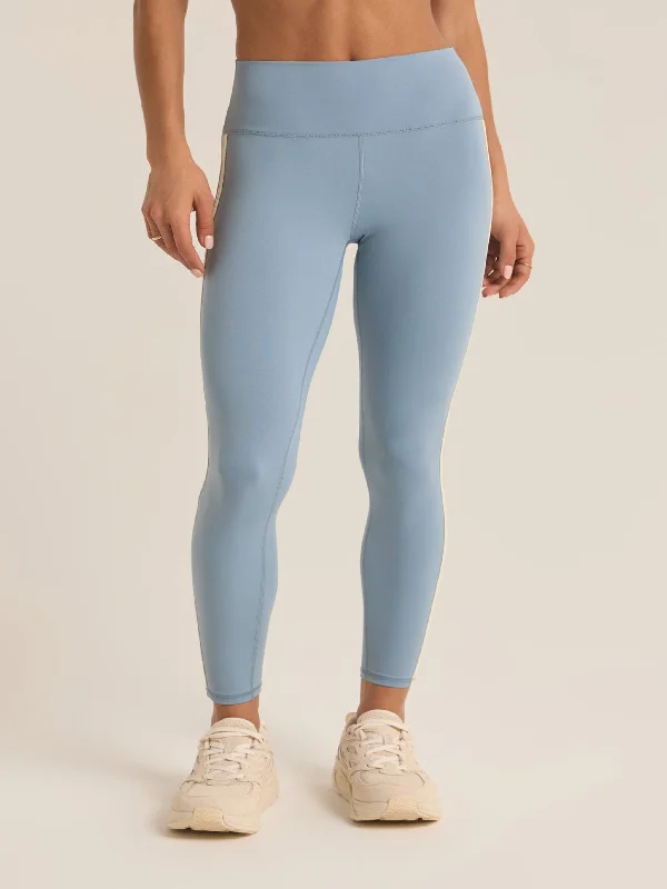 Casual And Comfortable Z Supply On Rotation 7/8 Leggings - Light Denim