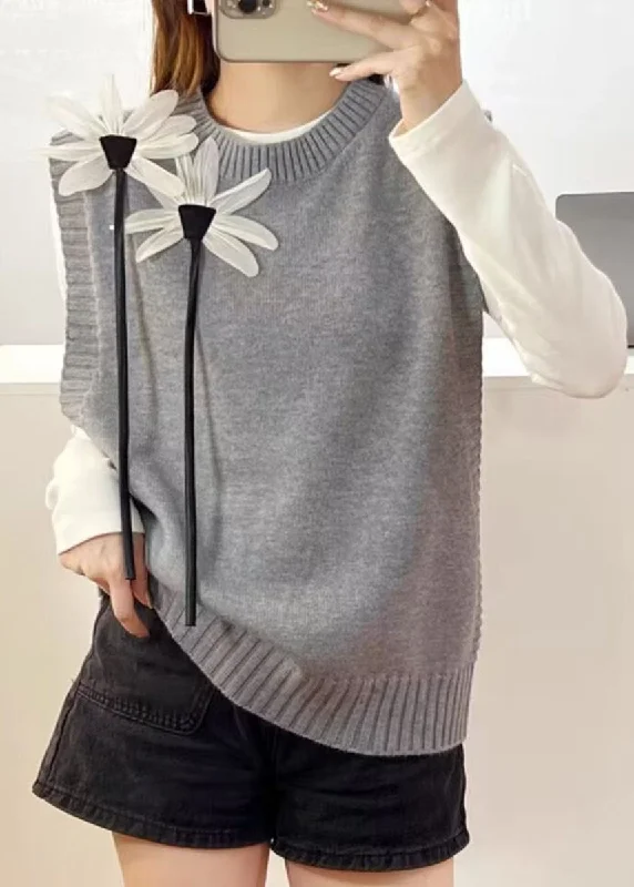 Diamond Series Loose Grey O-Neck Floral Knit Waistcoat Sleeveless
