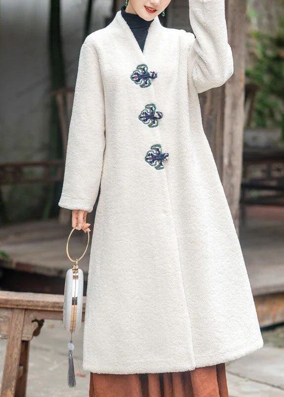 Romantic And Fresh Modern Beige V Neck Embroideried Thick Teddy Faux Fur Lengthen Coats Winter