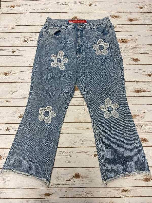 Stylish Jackets Jeans Wide Leg By Revolt In Blue Denim, Size: 22