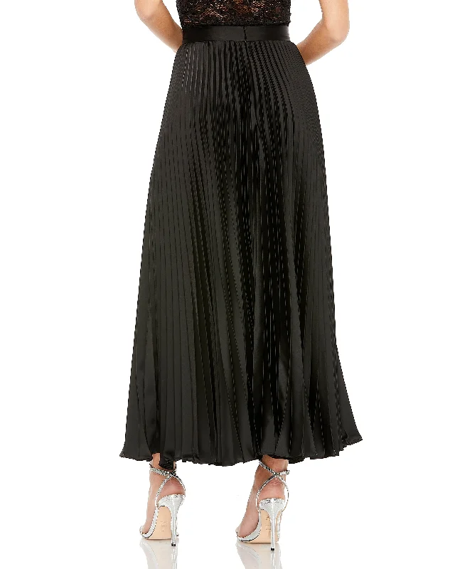 Romantic Data Mac Duggal R26760