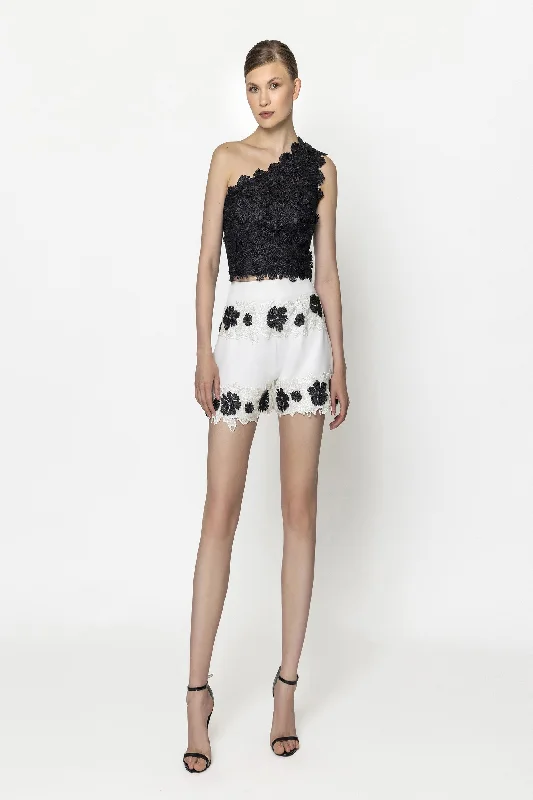 Trendy Items Naja Saade RTW23-05