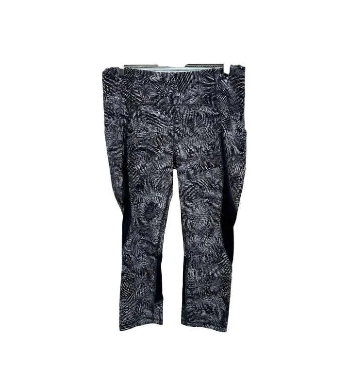 Slightly Flared Design Black Athletic Leggings Lululemon, Size 8