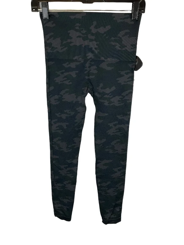 Warm Comfort Black Athletic Leggings Spanx, Size M