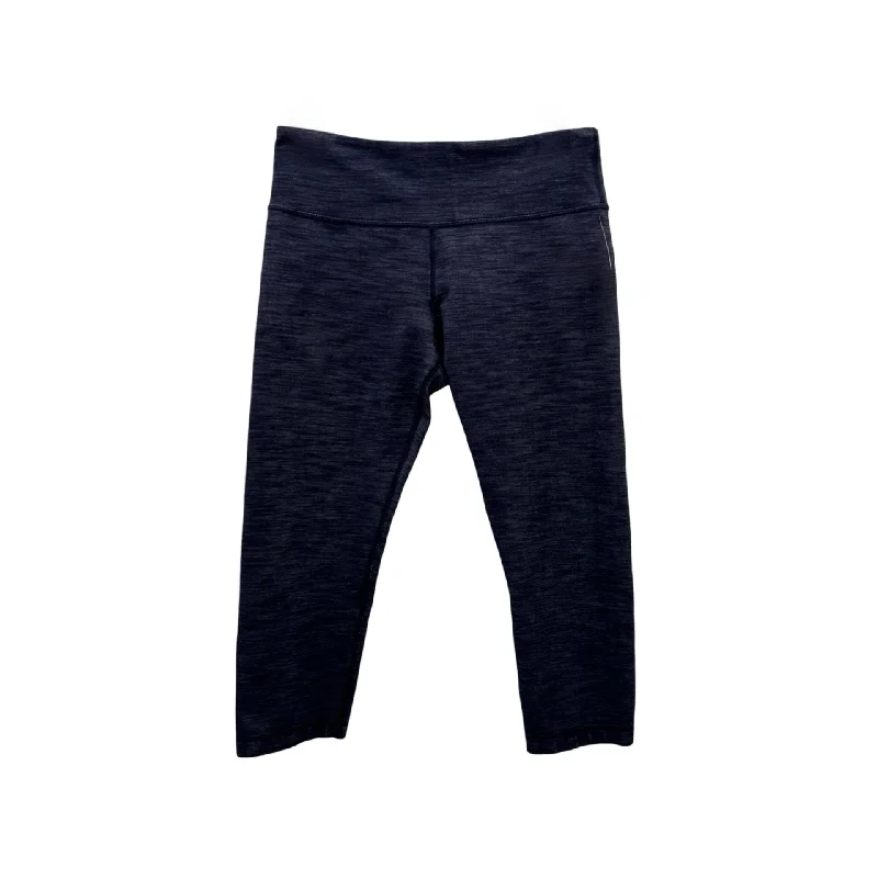 Comfortable Lifestyle Navy Athletic Leggings Capris Lululemon, Size 6