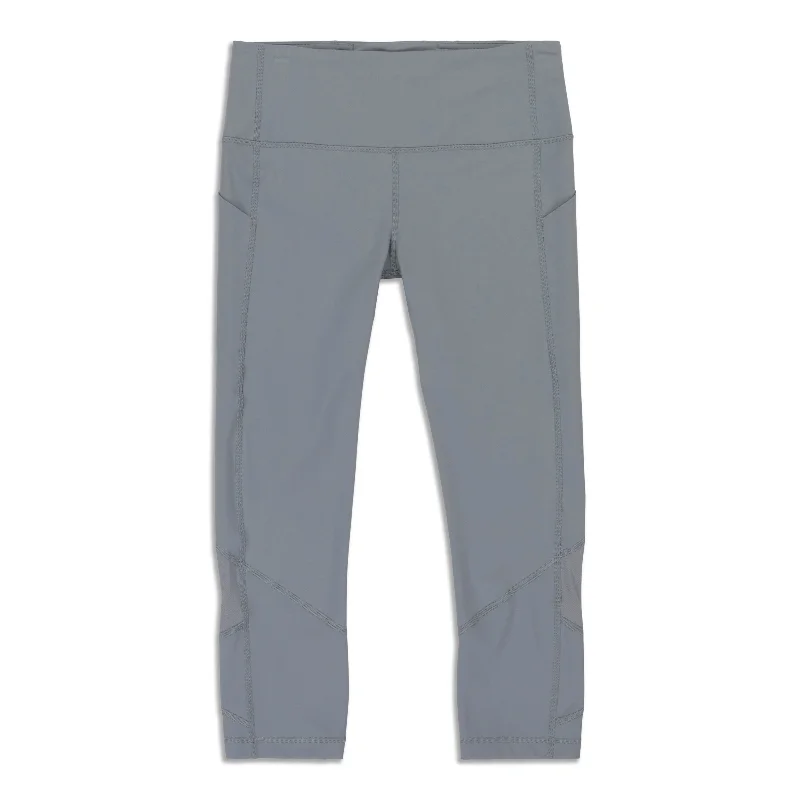 Everyday Chic Pace Rival High-Rise Crop - Resale