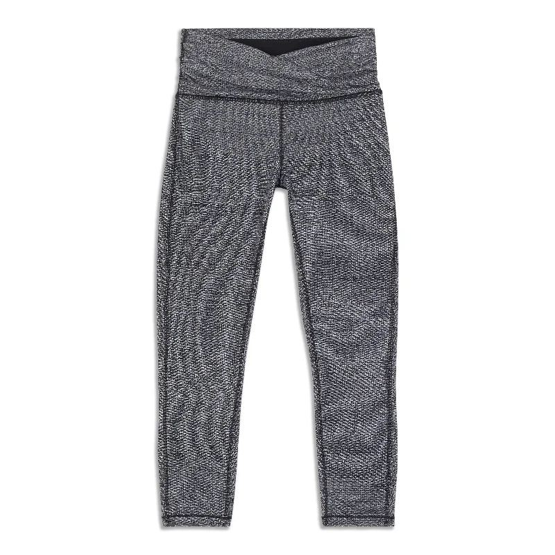 Comfortable Looks Still Mind Mid-Rise Crop - Resale