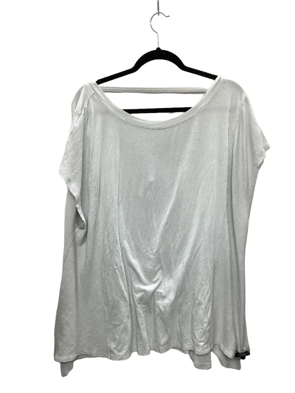 Age-reducing Style Blue Athletic Top Short Sleeve Livi Active, Size 1x