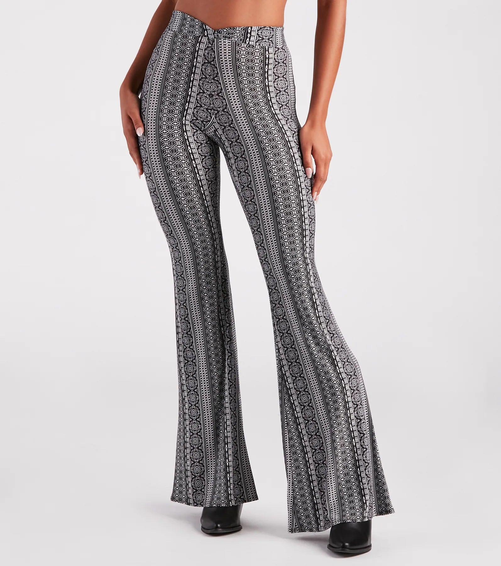 Sporty Elegance Boho Dreams Printed Cross Waist Flare Pants