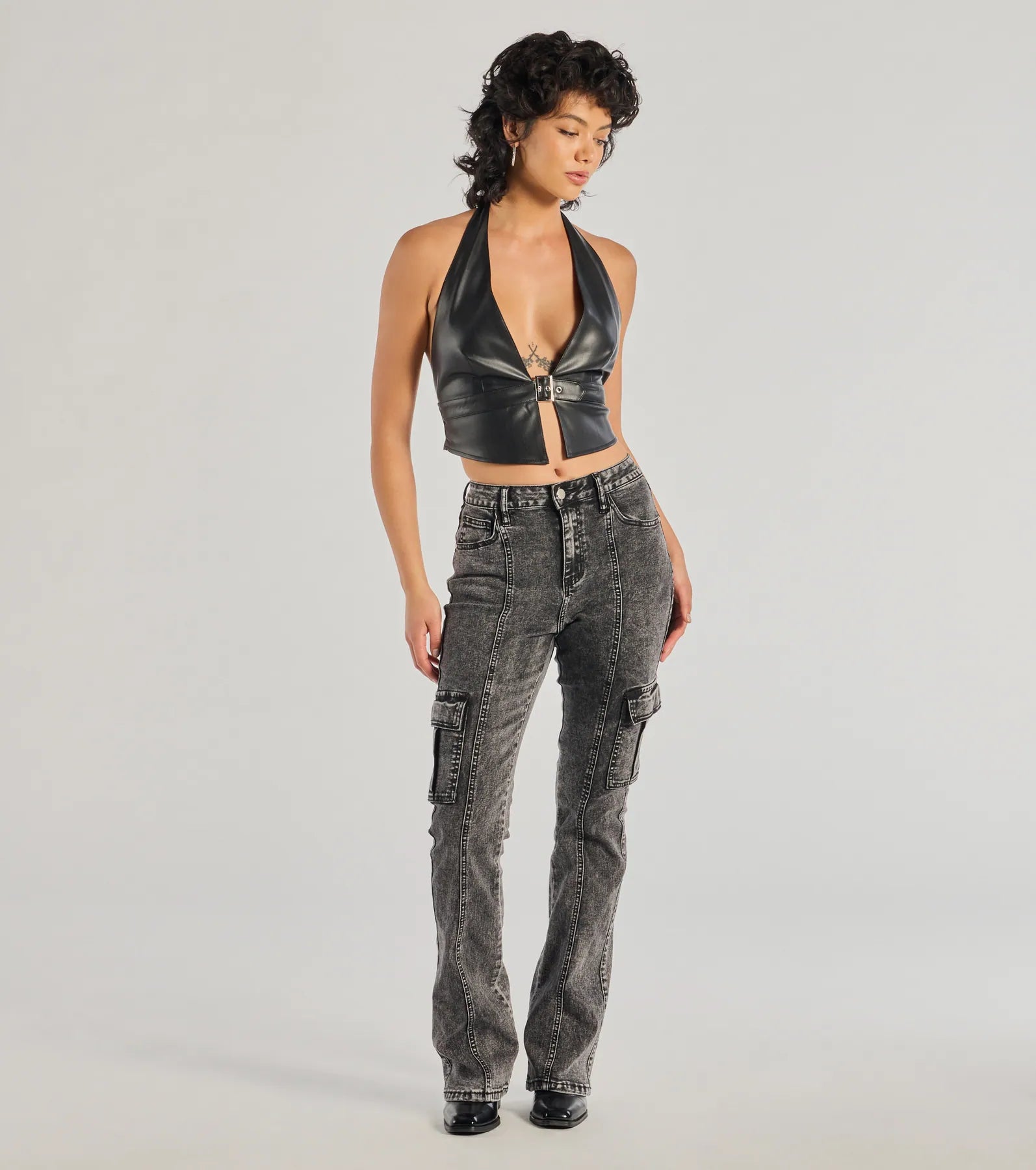 Cozy Shirts Bold High-Rise Acid Wash Cargo Jeans