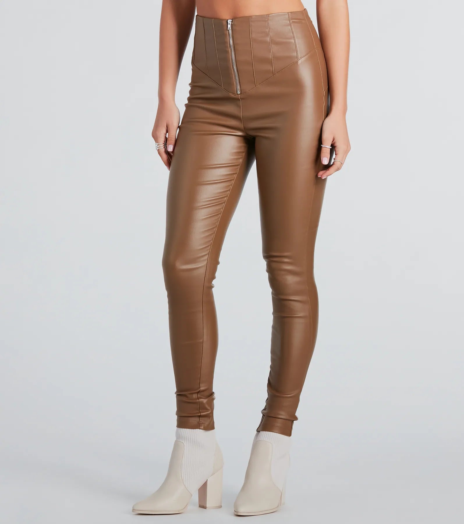 Sporty Wear Edgy Babe Coated Faux Leather Skinny Pants