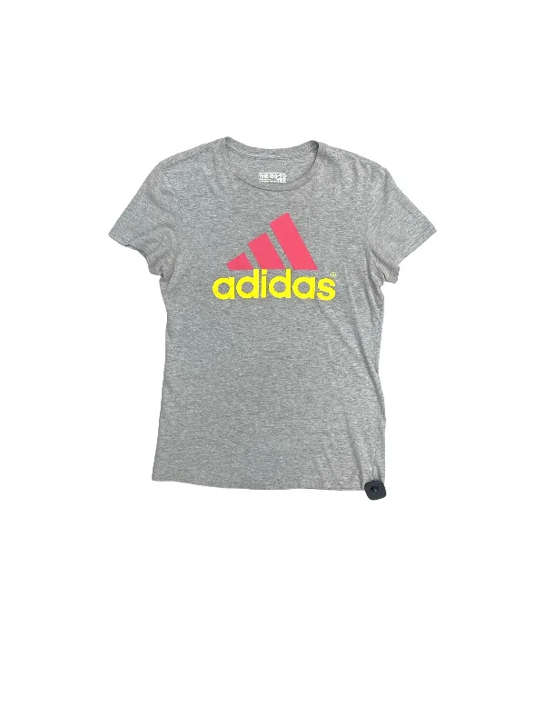 Effortless Elegance Grey & Yellow Athletic Top Short Sleeve Adidas, Size M