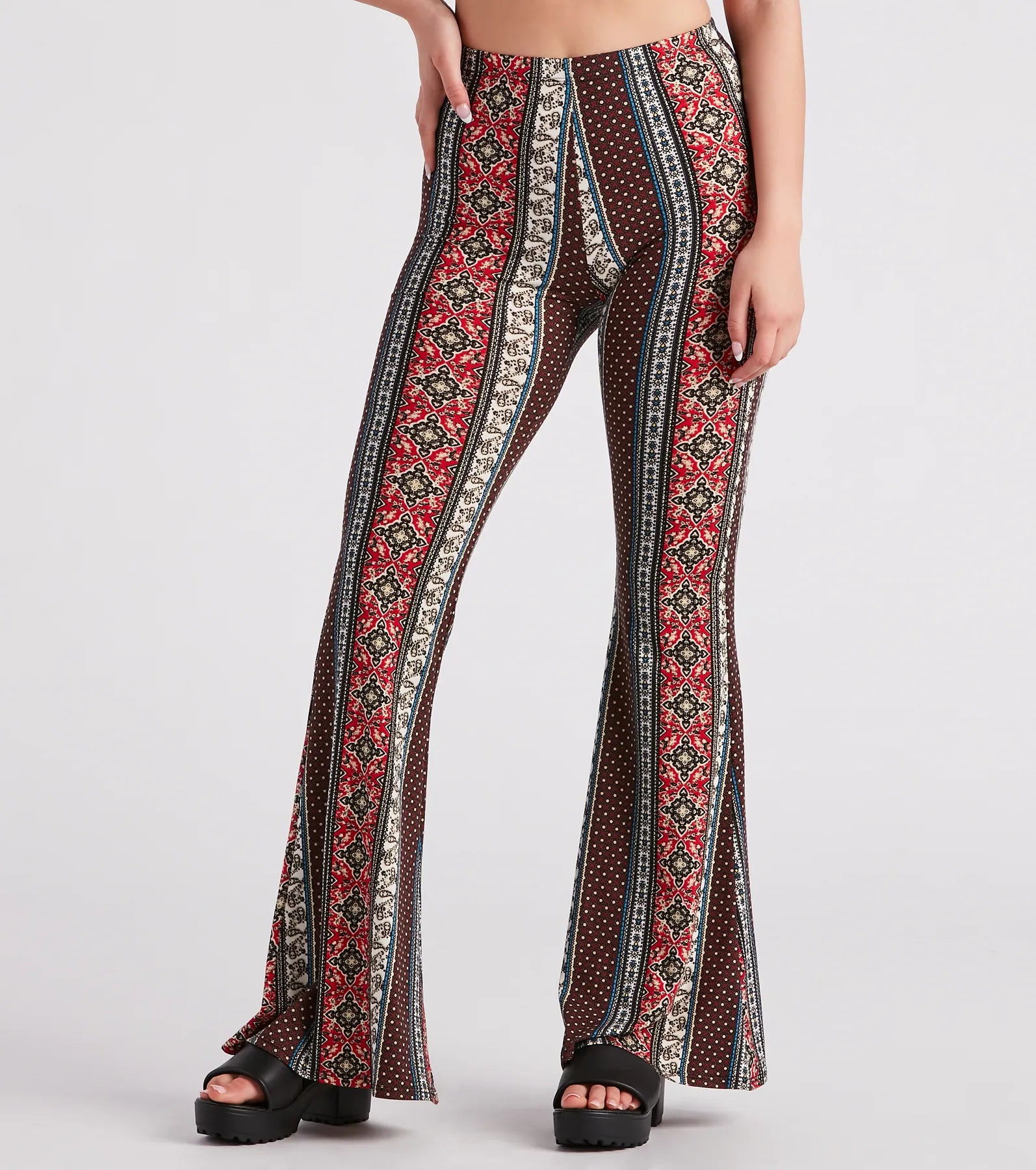 Easygoing Style Summer Style Muse Boho Print Flare Pants