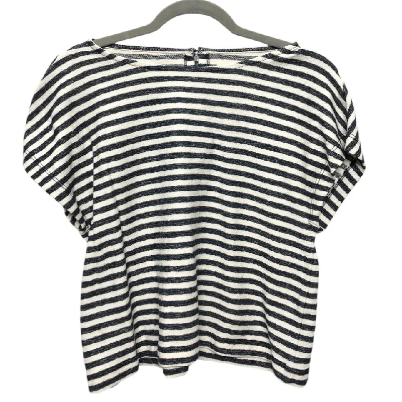 Floral Prints Top Short Sleeve Designer By Alice + Olivia In Black & White, Size: M