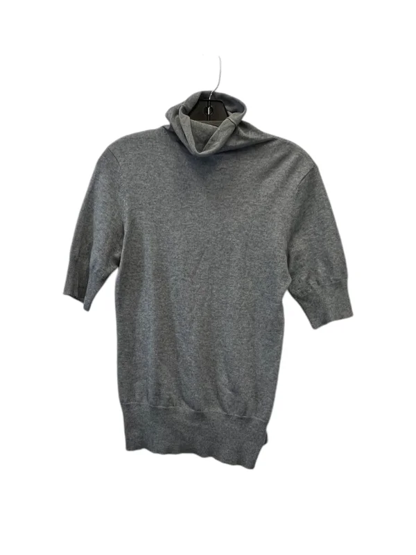 Light Layers Top Short Sleeve Designer By Classiques Entier In Grey, Size: S